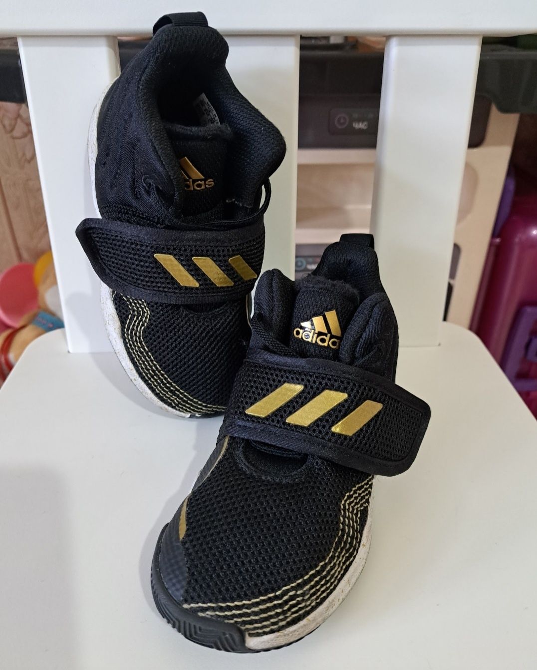 Кросівки adidas на дівчинку хлопчика кроссовки на девочку мальчика