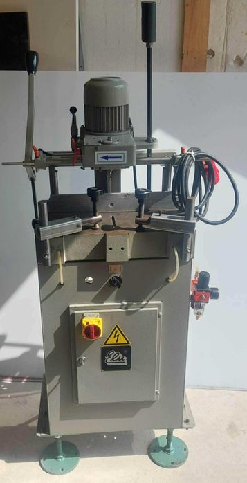 Frezarko-Kopiarka ELU (klamkownica) do aluminium drewna