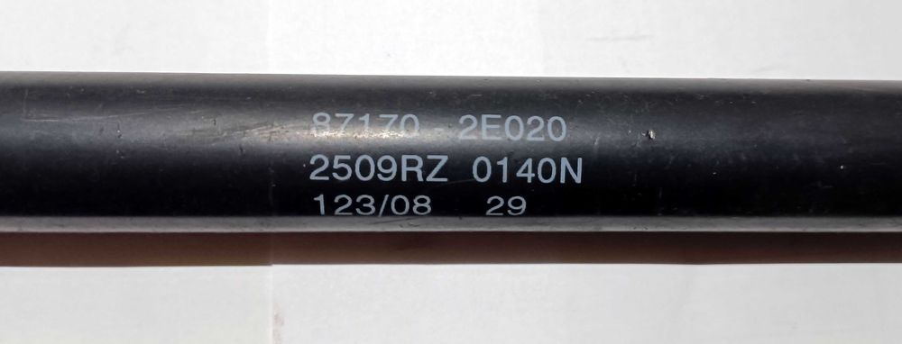 амортизатор крышки багажника HYUNDAI TUCSON KIA 04-13 81771-2E000 пара