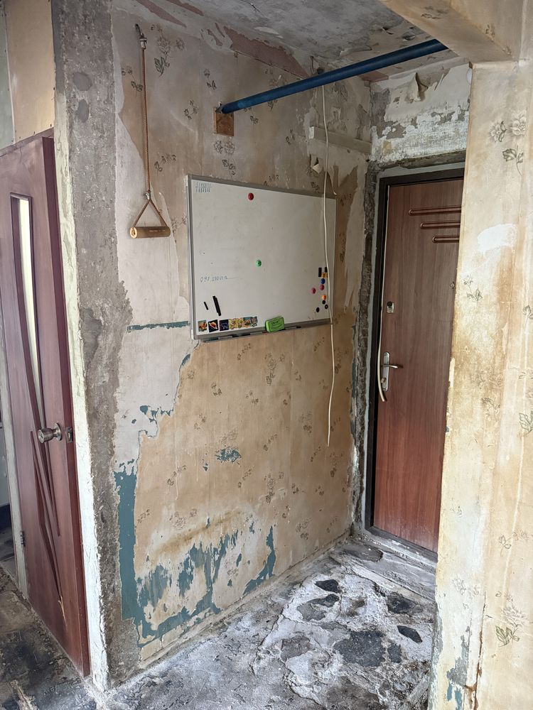 Продам квартиру 3 кімнатну