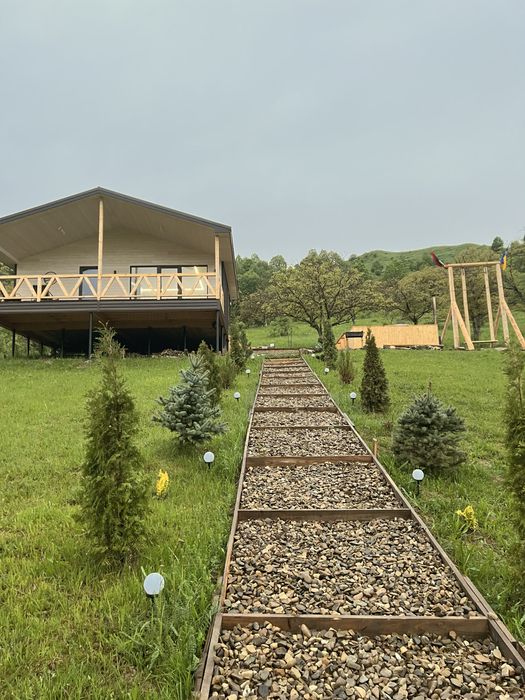 Оренда будиночка, котеджа в Карпатах, з чаном та мангальною зоною