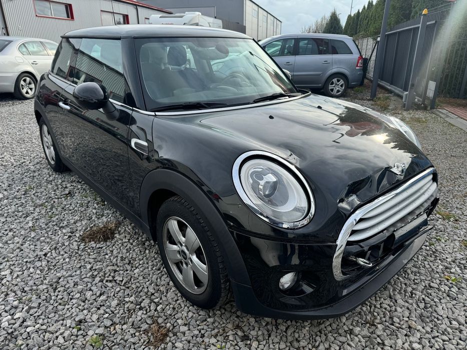 MINI Cooper Szwajcar