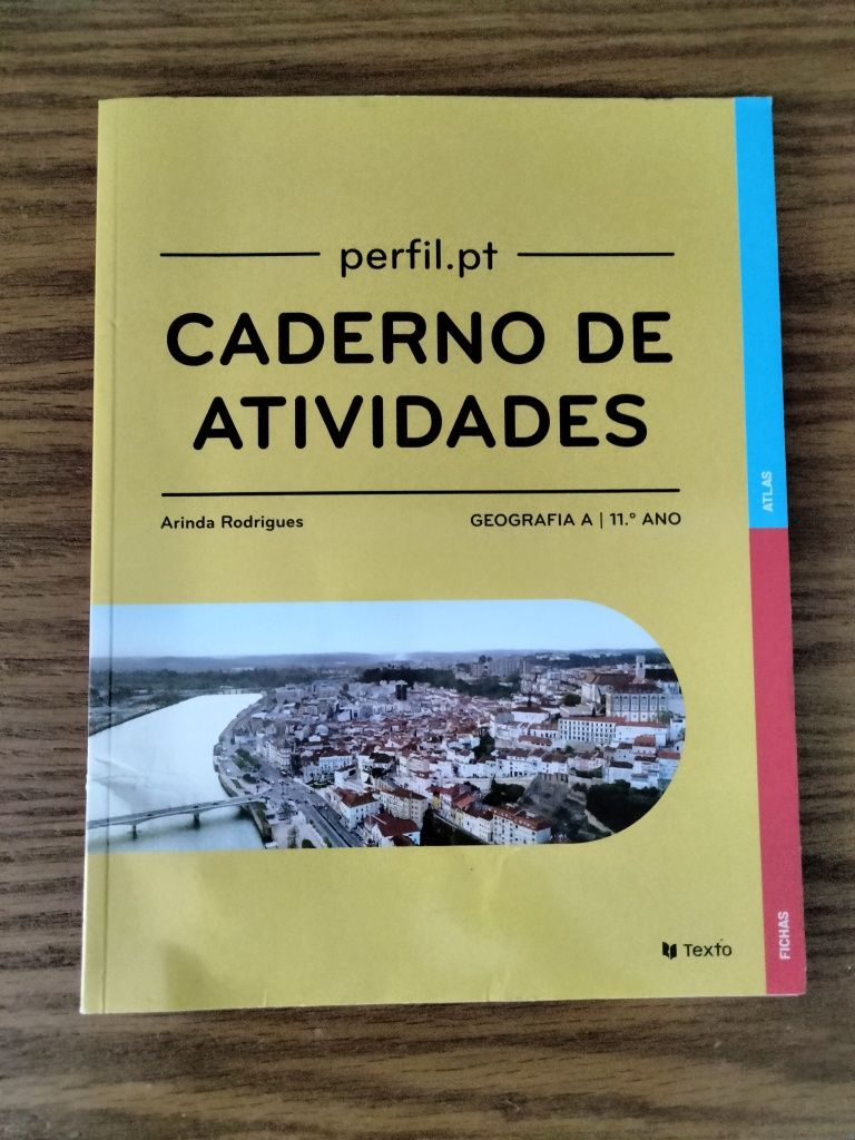 Cadernos de Atividades do Secundário (Nunca Usados)
