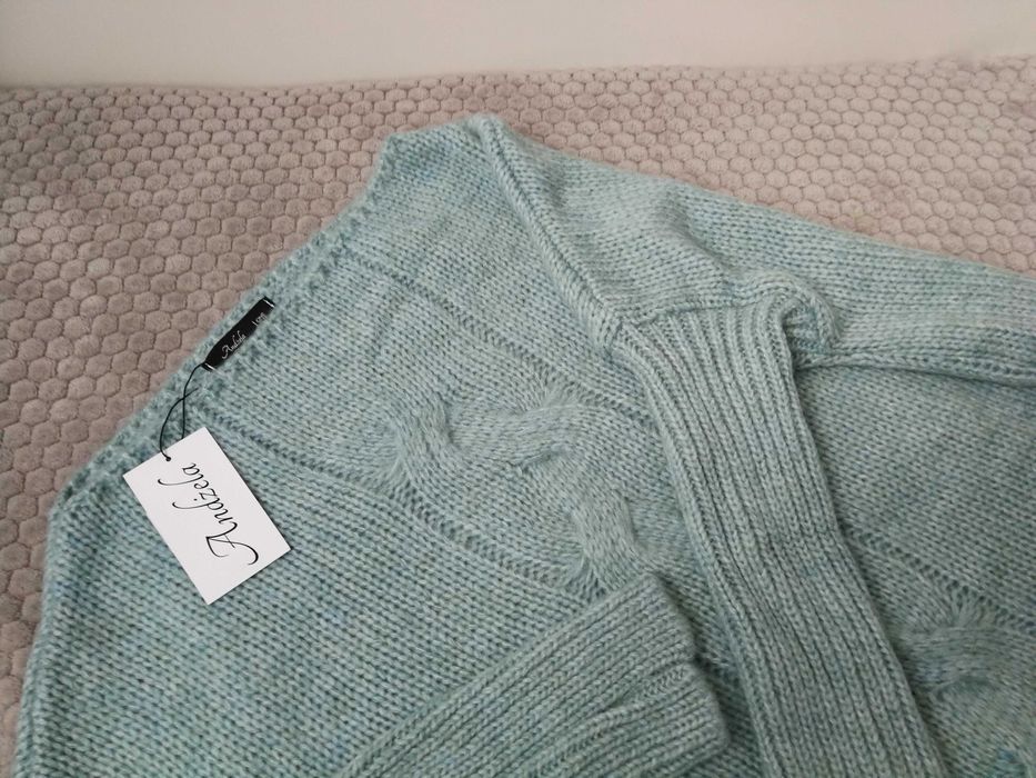 Sweter, ozdobny warkocz, kolor mineral/turkus, oversize, Andżela, nowy