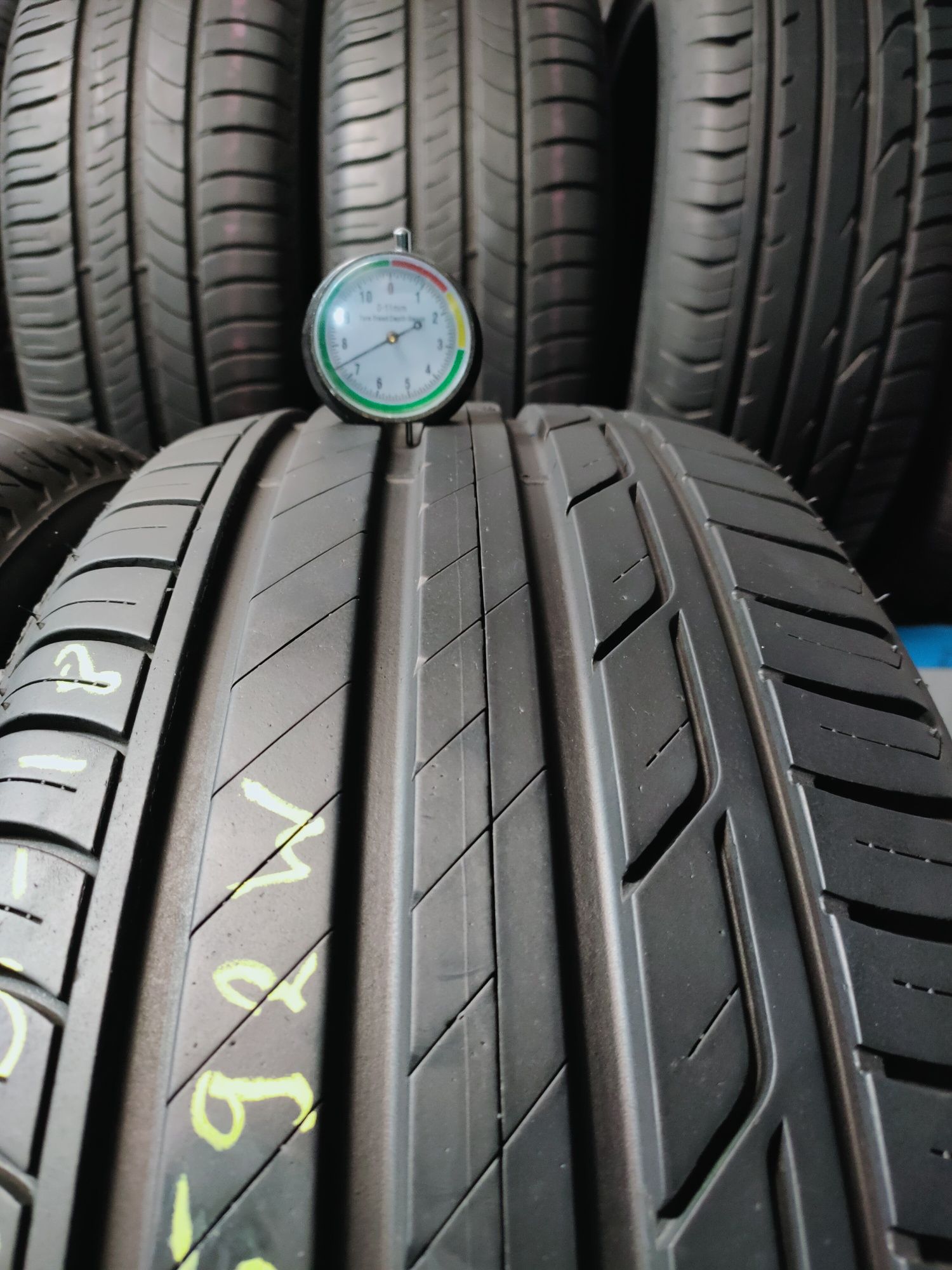 215/50R18 Bridgestone Turanza T001 z 2022r 7,5mm