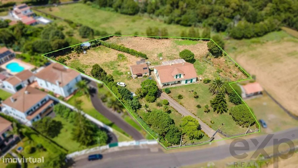 Moradia Isolada com Terreno de 6.250 m² – São Vicente Ferreira