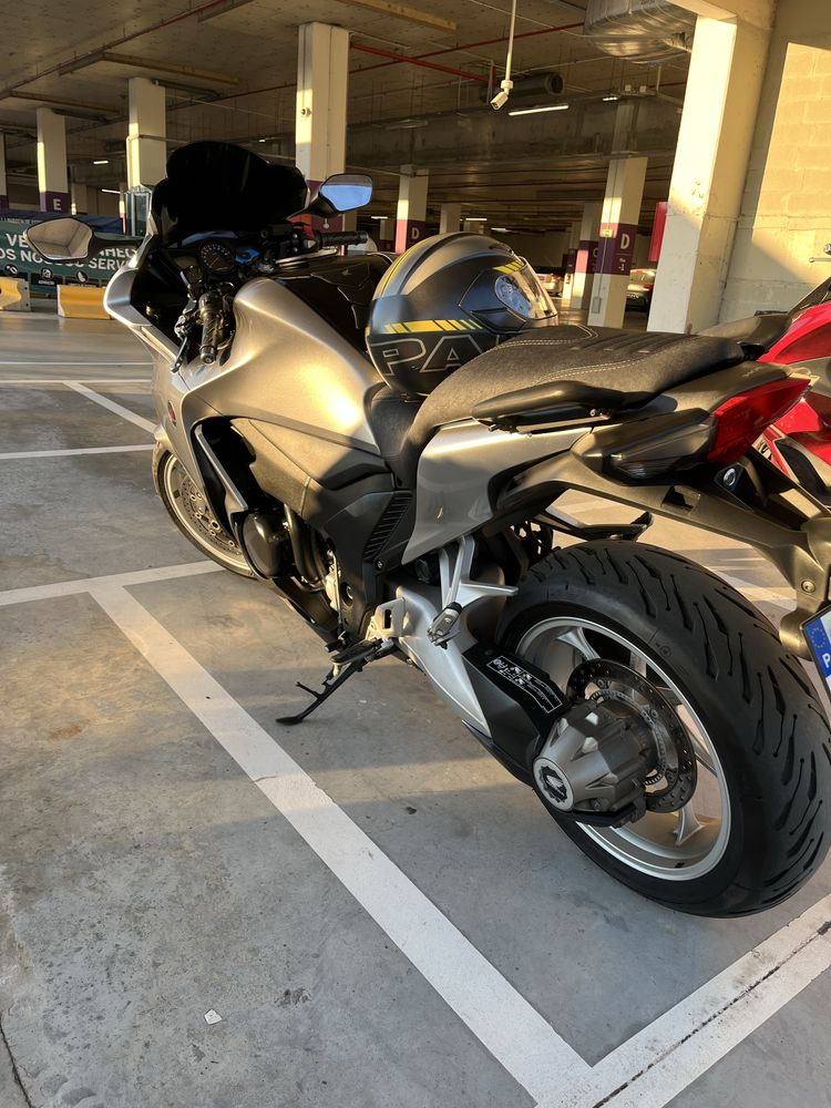 Honda VFR 1200 F