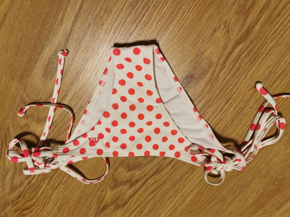 Biquini NOVO 1 soutien + 2 cuecas