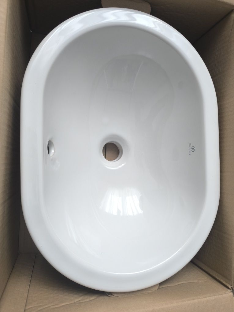 Ideal Standard Connect Umywalka Nablatowa E504501 nowa