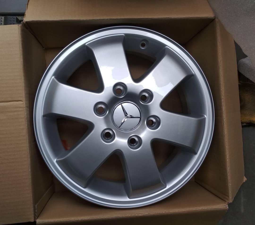 6x130R16 Нові оригінальні диски Sprinter Crafter A0014018602