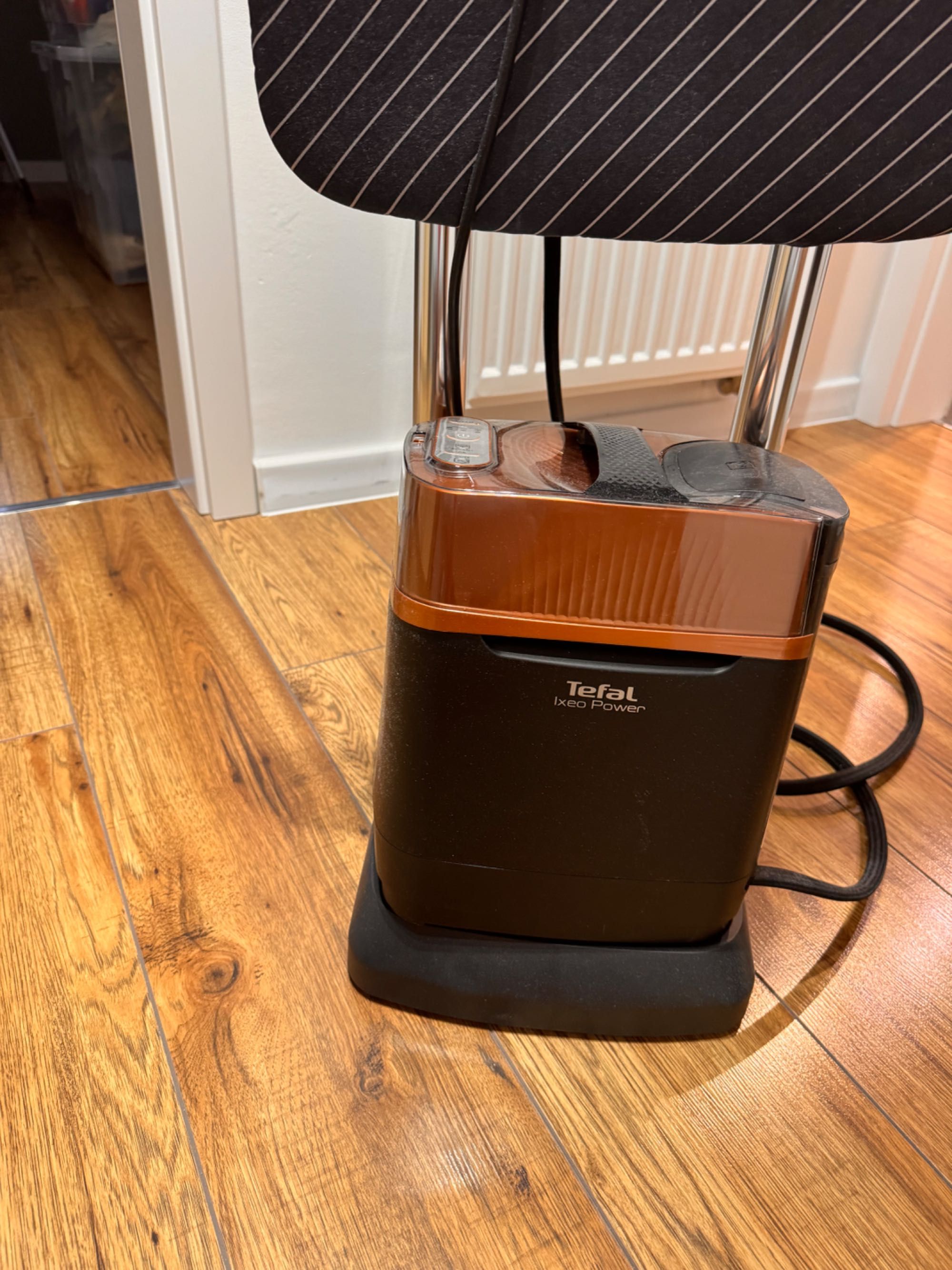 Tefal stacja parowa