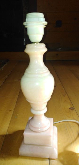 lampa z alabastru
