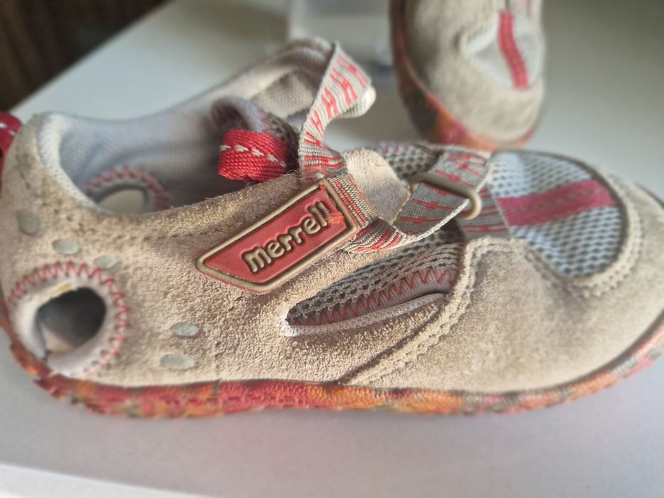 Tenis merrell tamanho 26