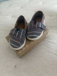 Alpargatas Toms numero 22