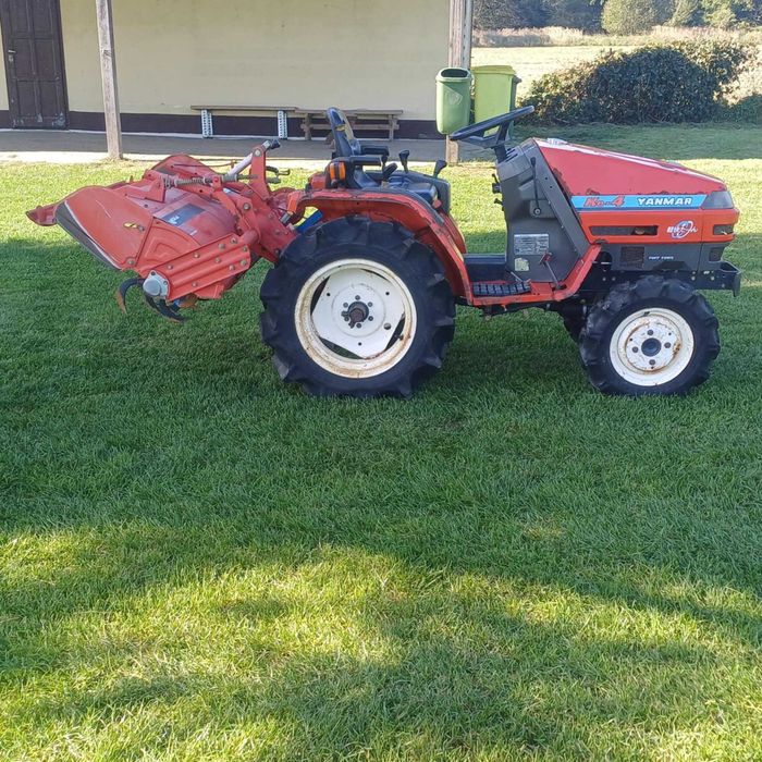Traktor traktor ogrodowy Yanmar KE-4 4x4  Zestaw