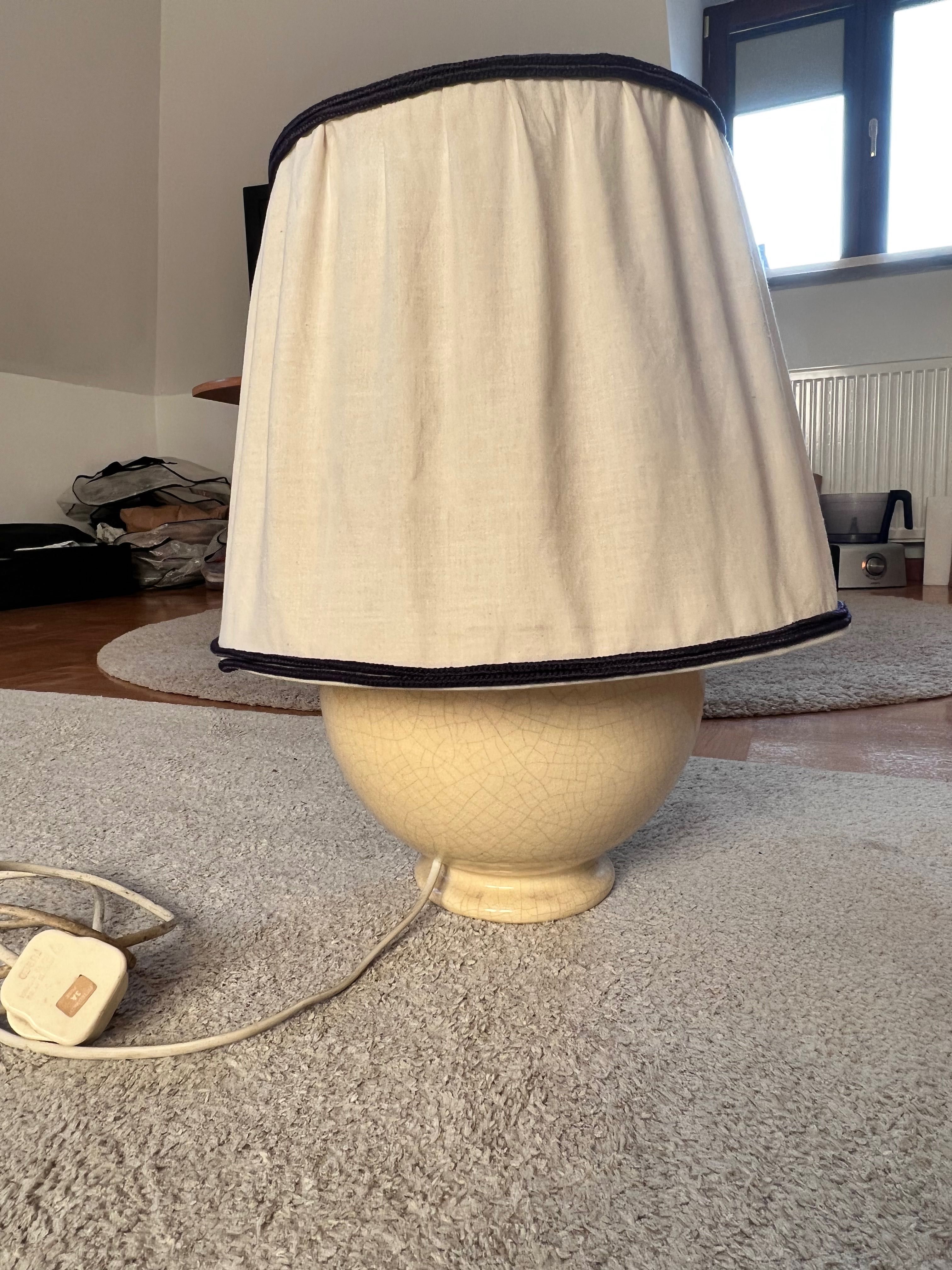 Lampka nocna biały na komodę Ivory Crackle Vintage