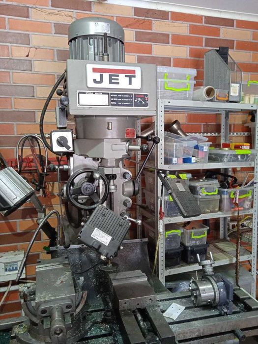 Вертикально-фрезерний верстат JET JVM-836TS