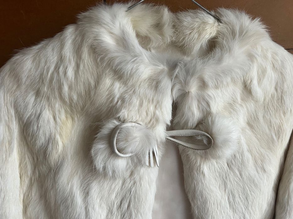 Oryginalne bolerko futrzane z białego królika