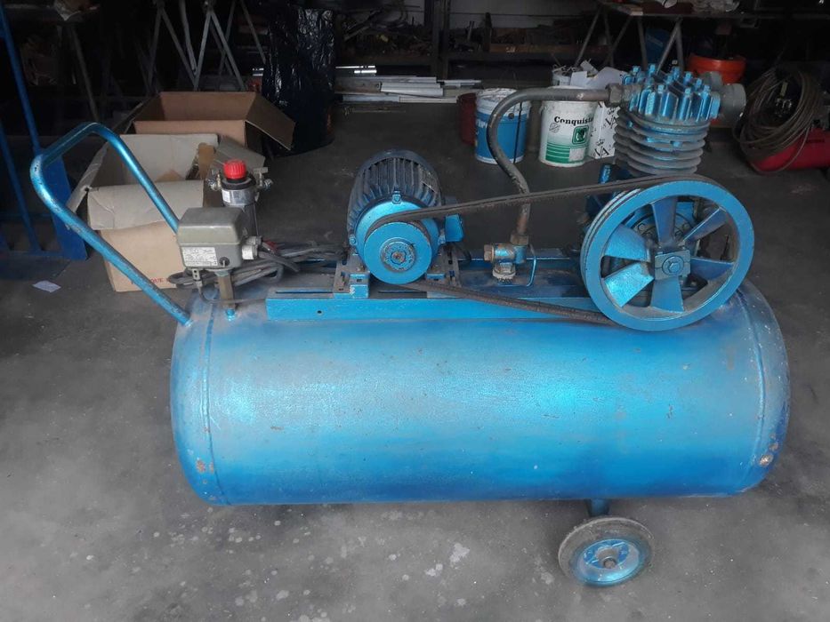 Compressor 200L Trifásico