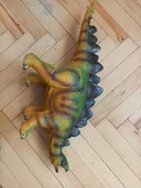 Стегозавр іграшка.