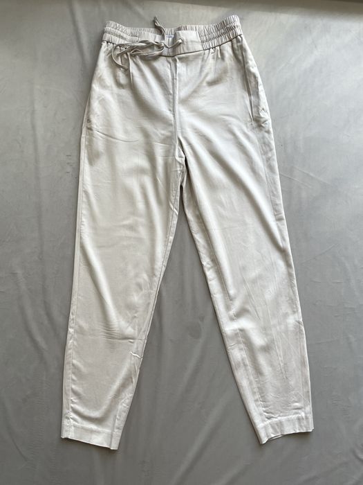 Spodnie klasyczne beżowe chinosy proste z wysokim stanem