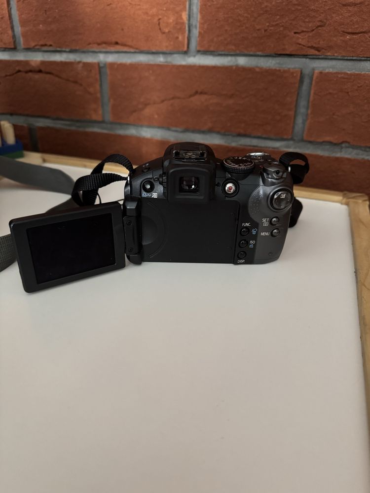 Canon PowerShot S5 IS
