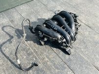 Колектор Форд Фокус 2 Ц макс Впускний Коллектор C max 2.0 бензин Volvo