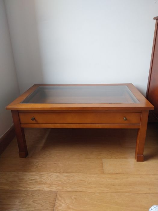 Mesa de centro em madeira