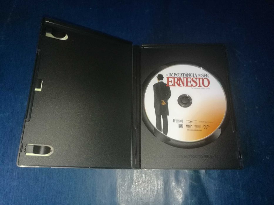IMPORTÂNCIA DE SER HERNESTO DVD (legendagem em Português)
