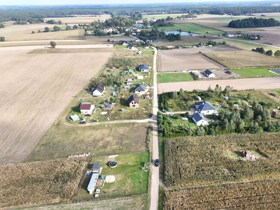 Sprzedam działkę budowlaną 1297 m² w Malanowie (gm. Lutomiersk)