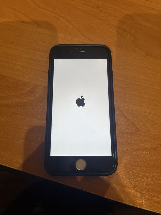 Продам айфон 6 s на запчастини