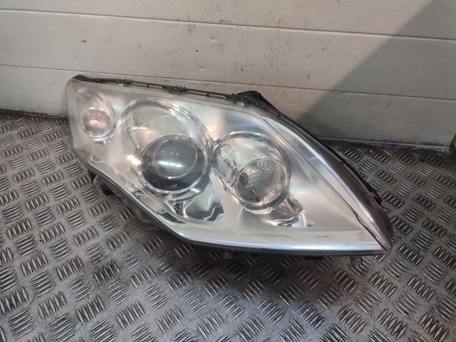 Renault laguna III reflektor lampa prawy przód przednia Xenon