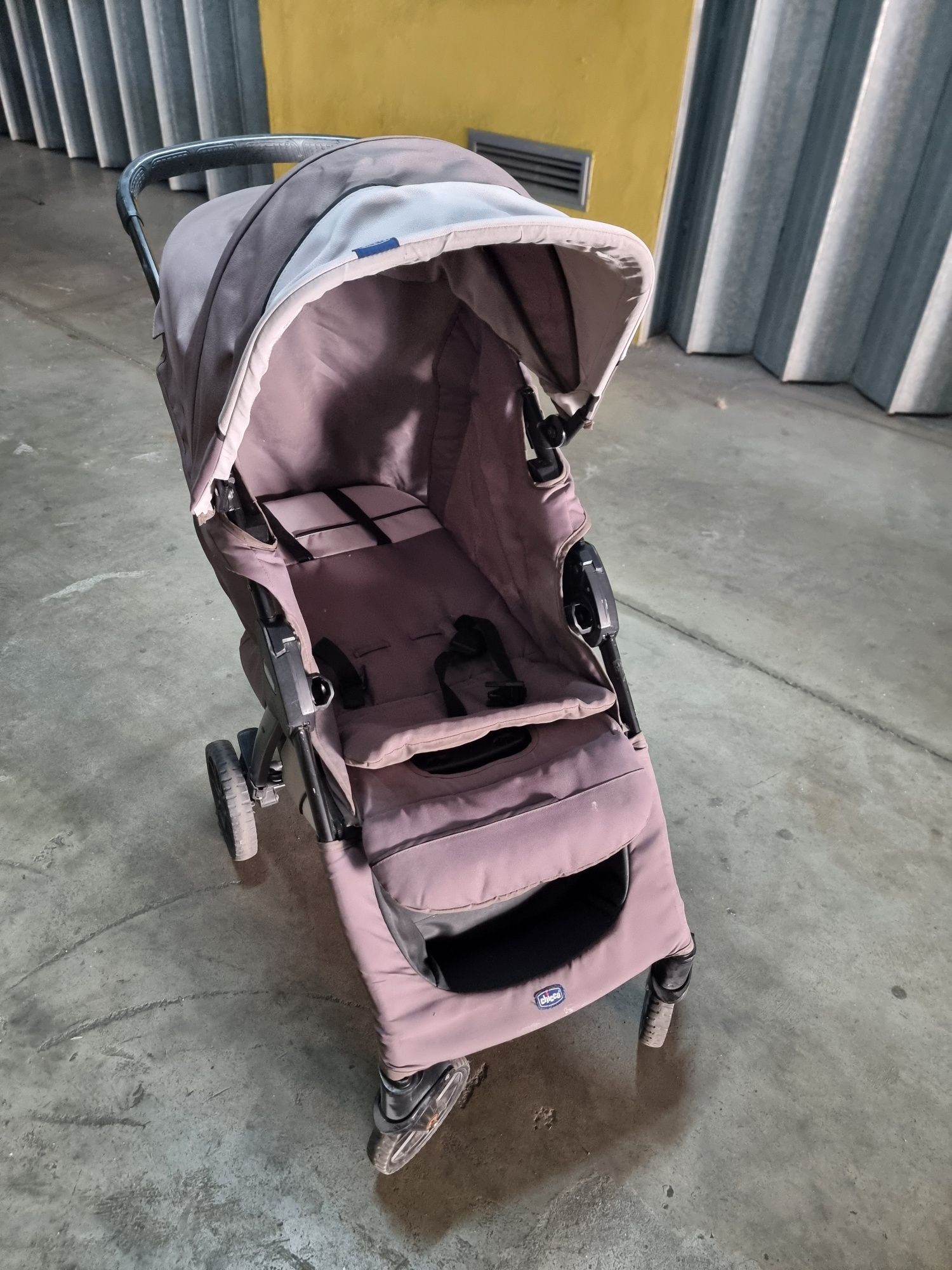 Carrinho Bebé regulável