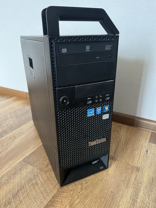 Компьютер , Графічна станція Lenovo s30