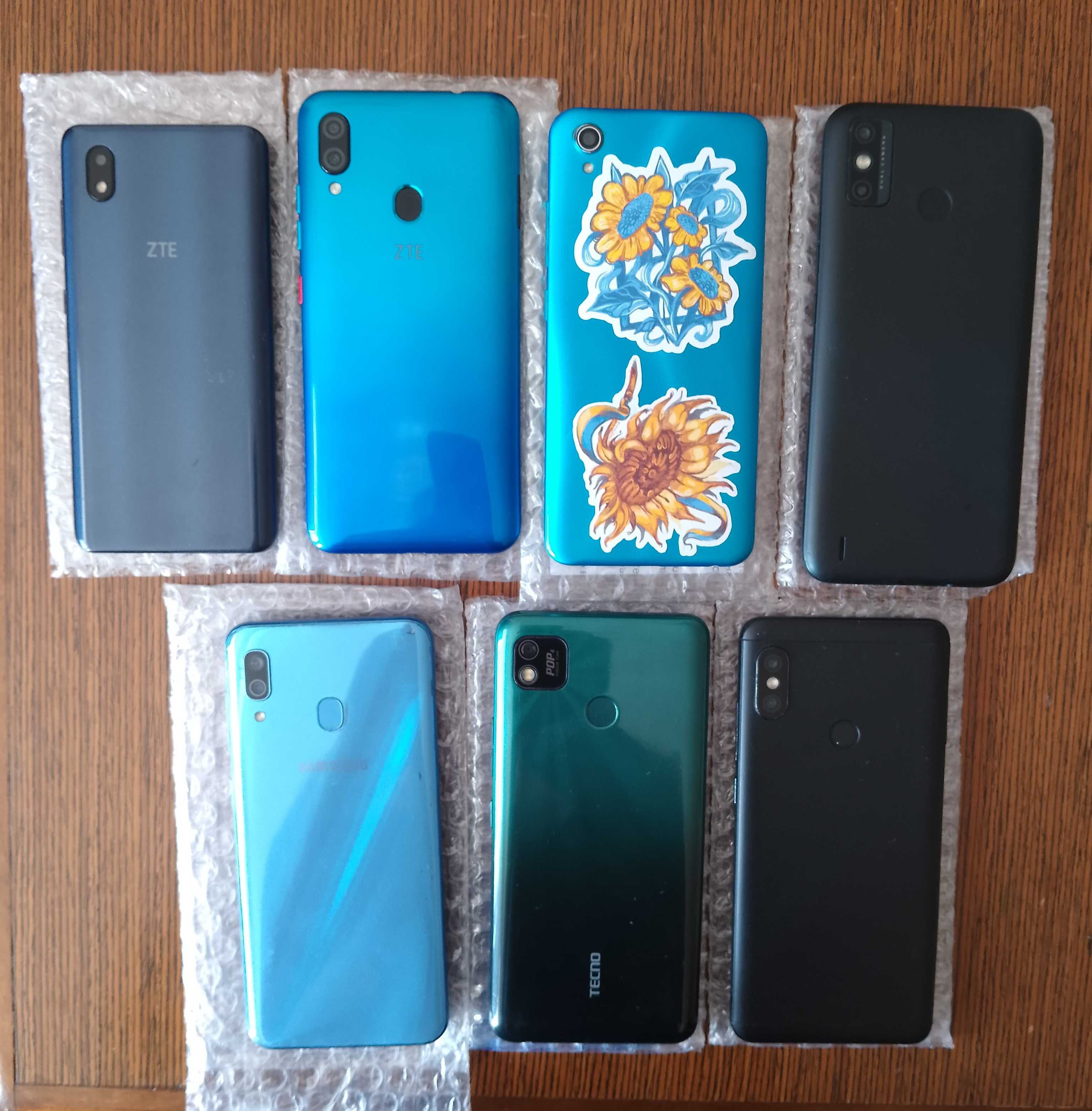Лот телефонів до 64 ГБ