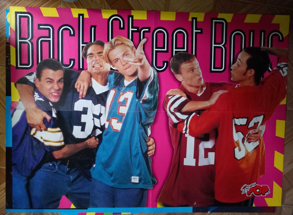 Posters e catalogos antigos