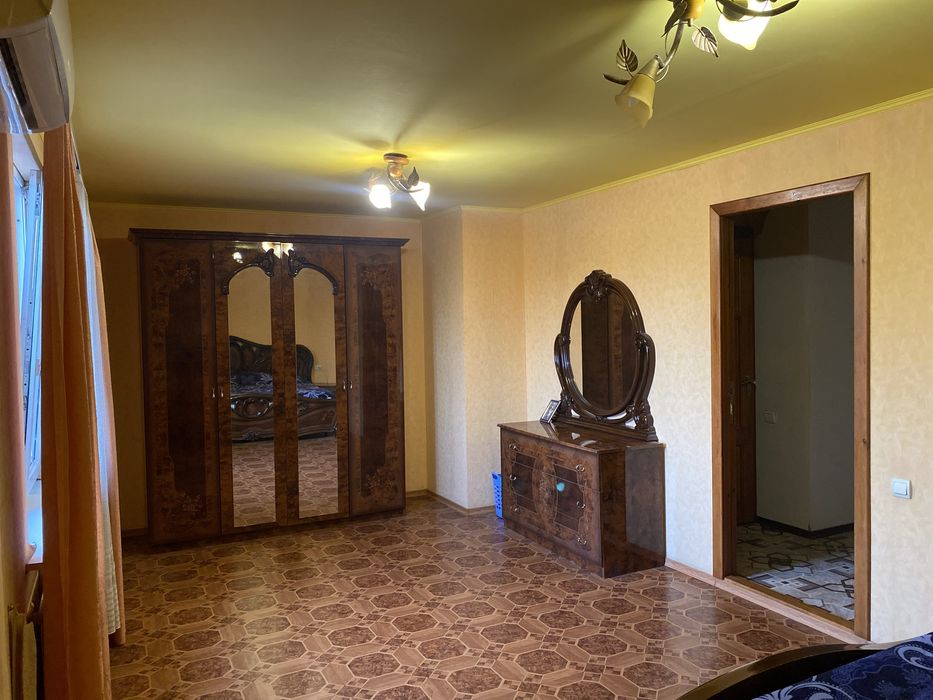 Продам 2х этажный дом Шевченковский ( пос. Димитрова)