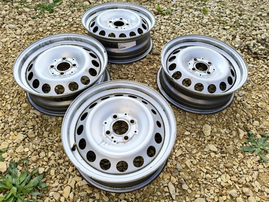 Felgi stalowe 15" 4x100 Smart renault dacia ForTwo forfour czujniki ci