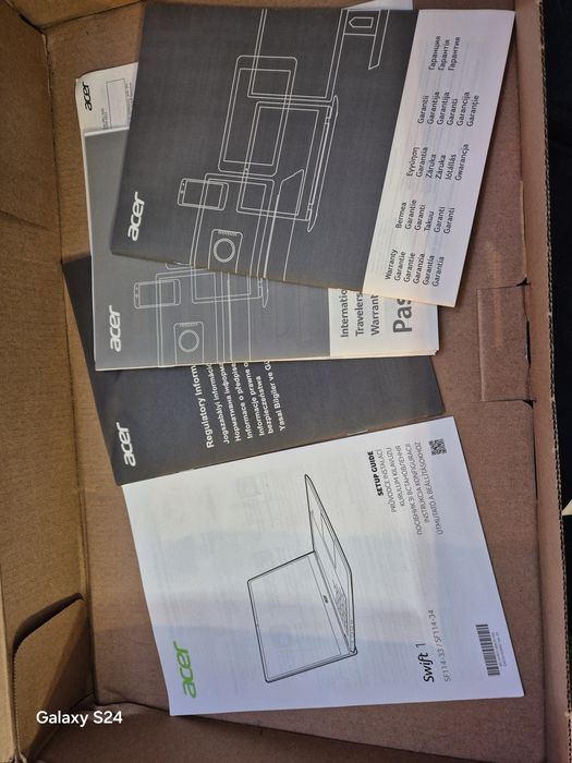 Acer Swift 1 różowy