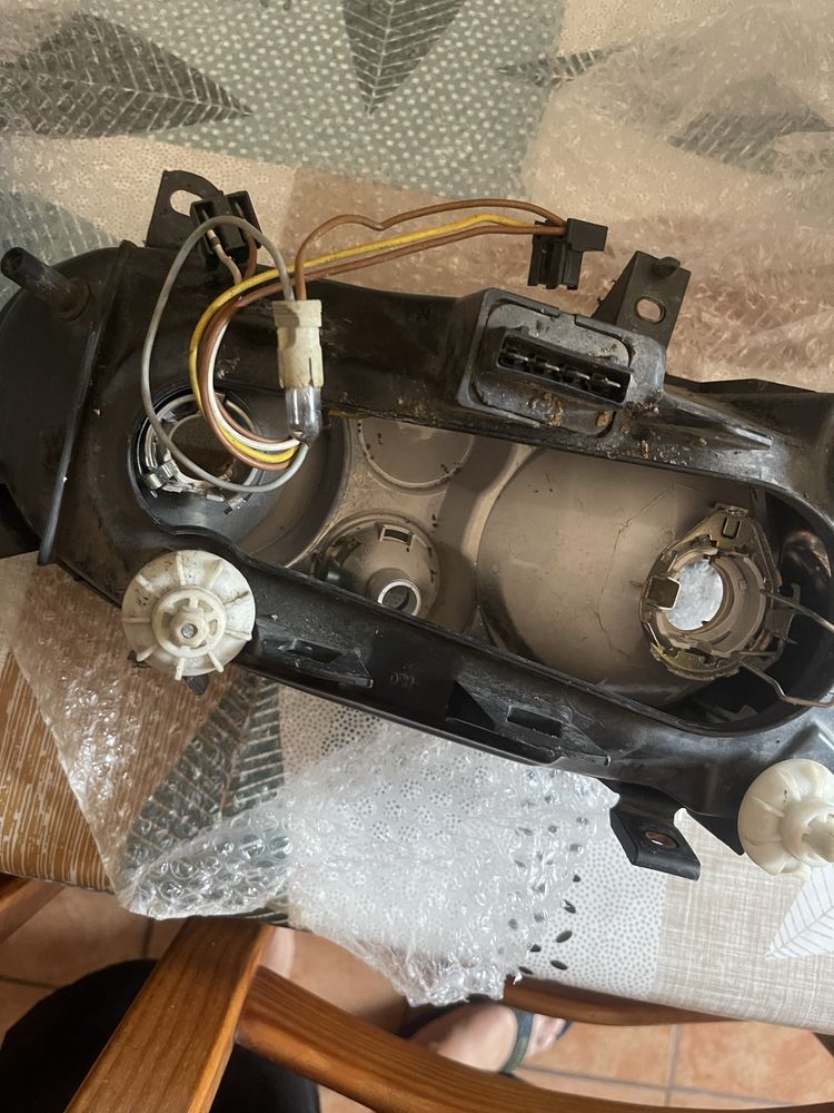 Oticas para golf mk3