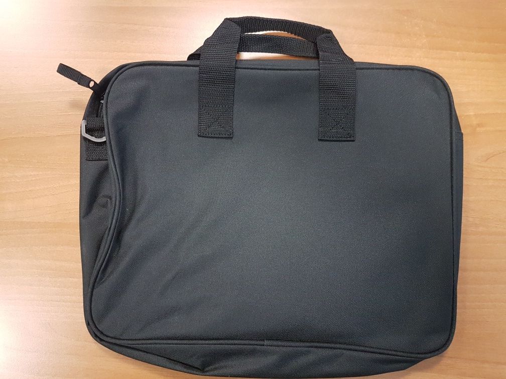 Teczka torba na laptopa nowa idealna