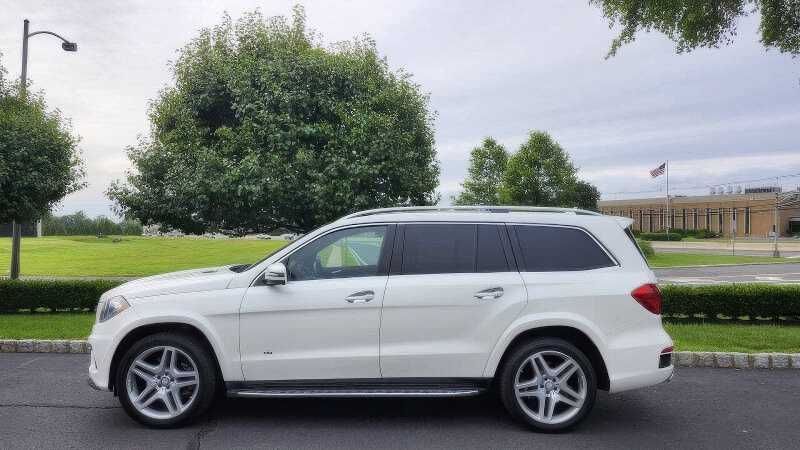 2015 Mercedes-Benz GL-Class GL 550 4MATIC