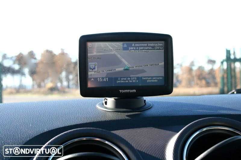 Seat Ibiza Style 1.2 TDI Xenon Navegação (Kit FR)
