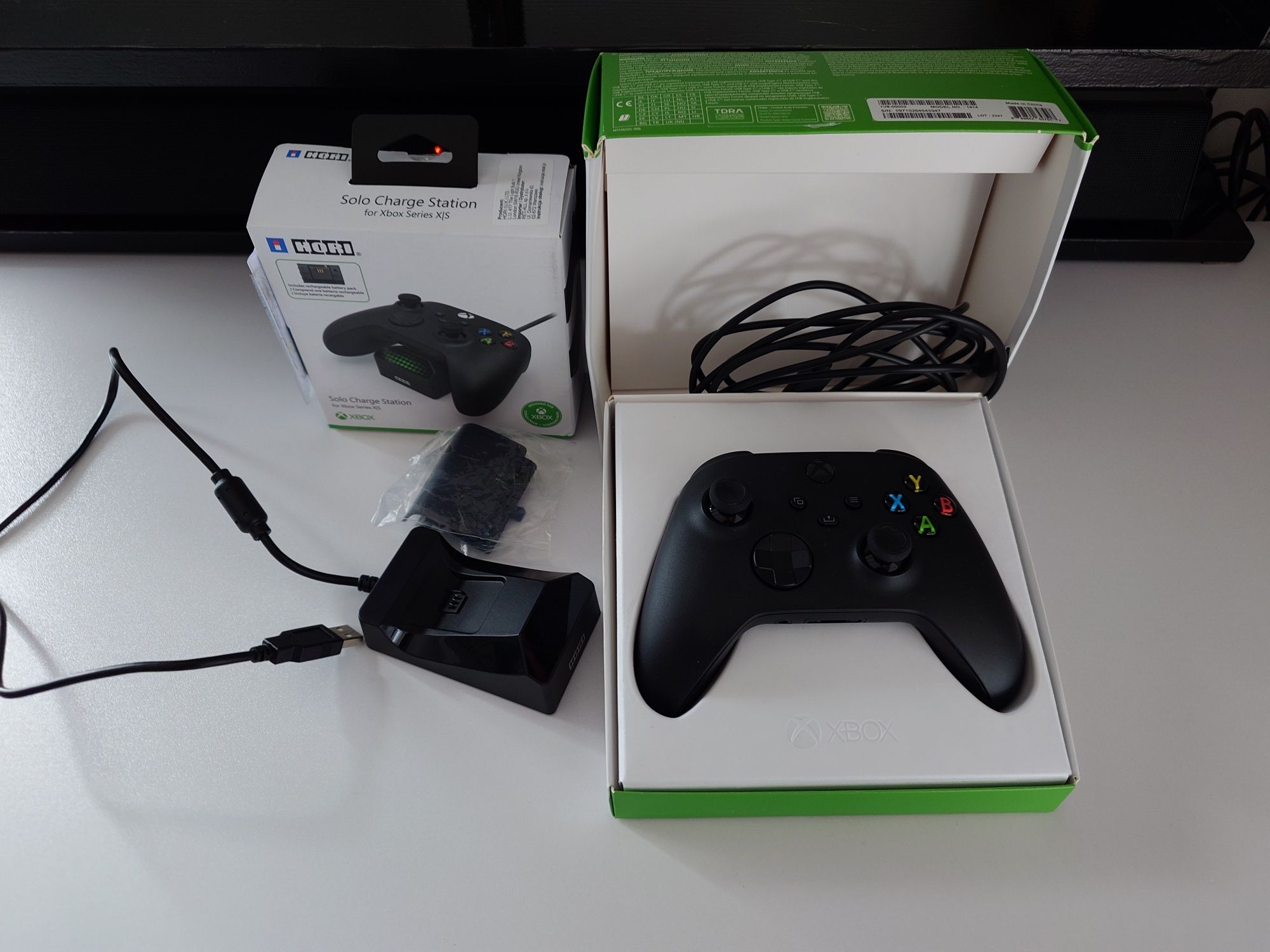Kontroler Xbox series + akumulator