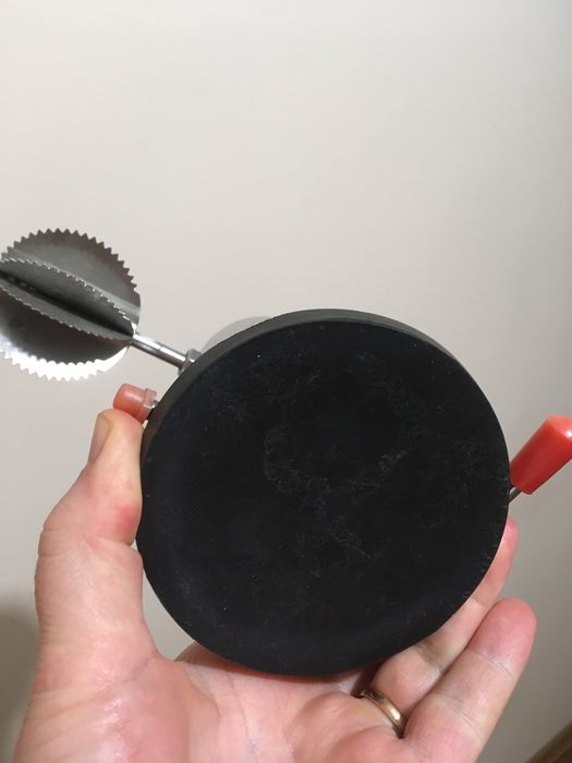 Измельчитель для кокоса.