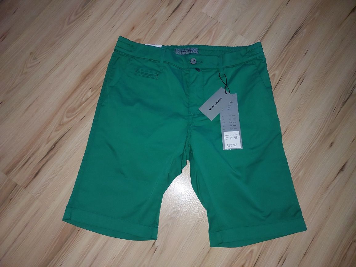 Nowe  krótkie spodenki marki Pierre Cardin