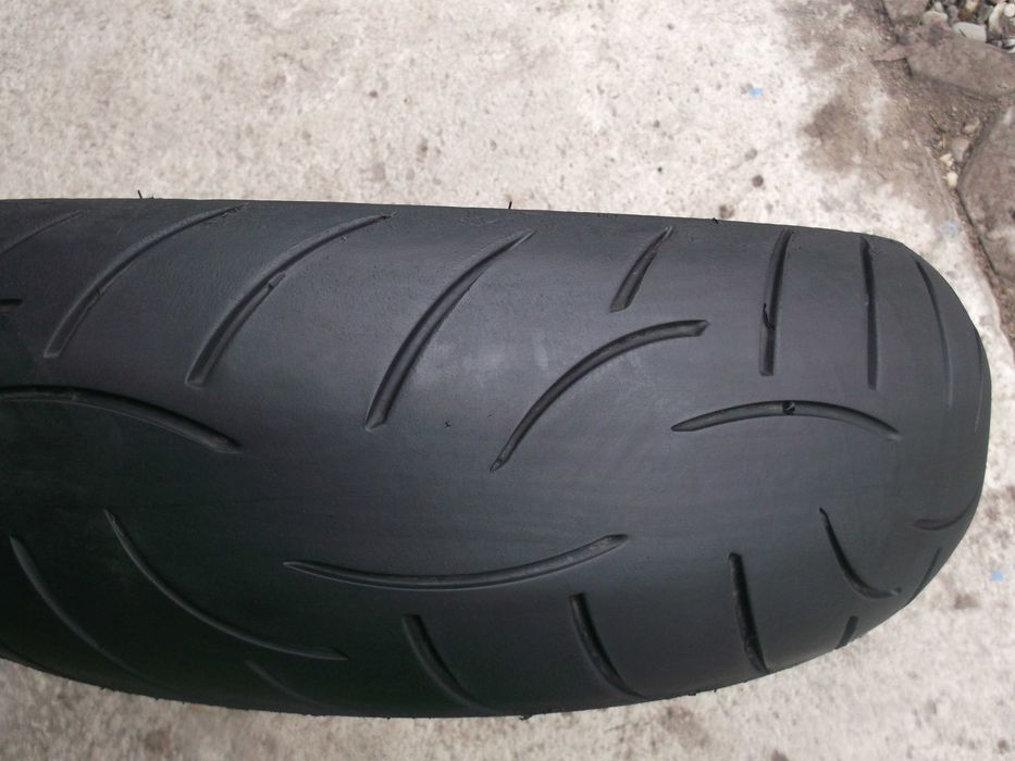 opona 180/55ZR17 Metzeler Roadtec Z8 Interact dot4320 2,6mmm