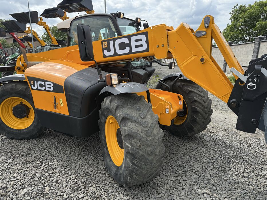 JCB 531-70 Agri Super 2009р маніту