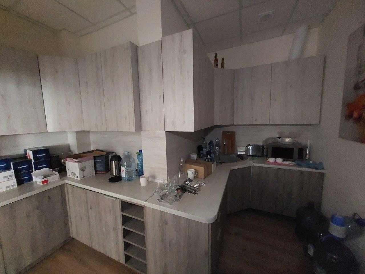 Оренда офіса в БЦ на Глибочицькій 17 (192 м2)