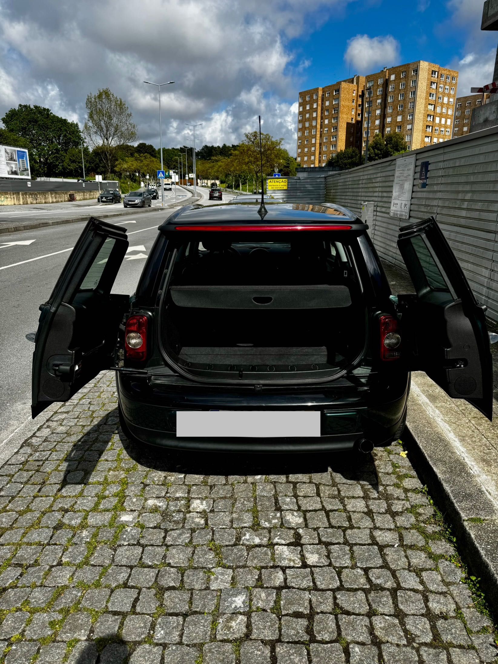 MINI Clubman Cooper D (British racing green)